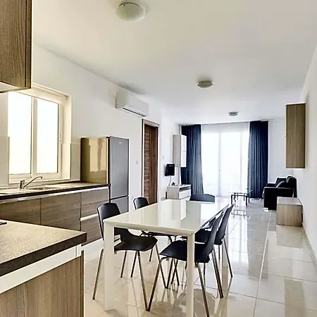 The Village Ξενοδοχείο 4*