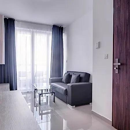 The Village 4*