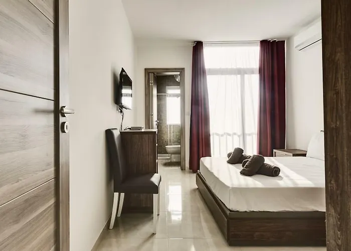 The Village Hotel 4*